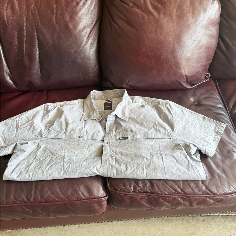 EUC Wrangler short sleeve gray classic woven button down shirt top 3XL XXXL